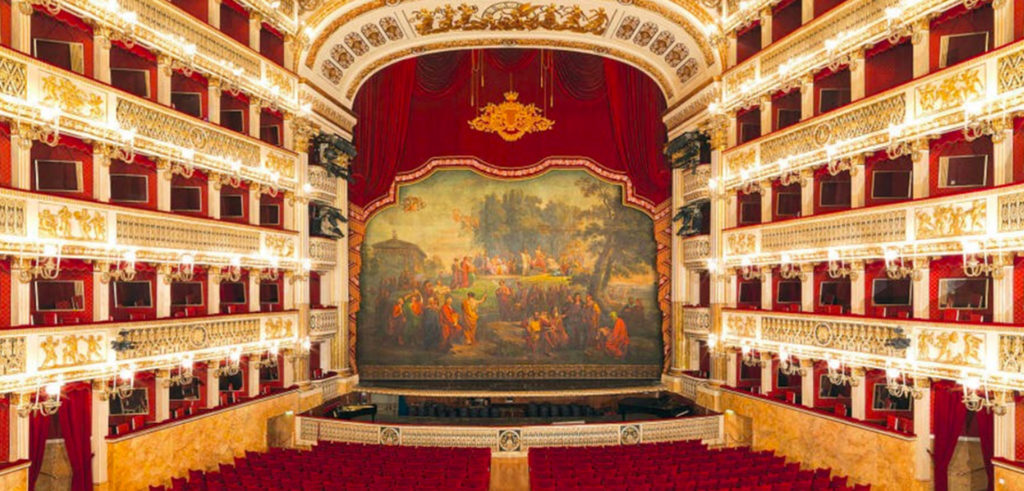 ΌΠΕΡΑ: free online από το Teatro di San Carlo της Νάπολης