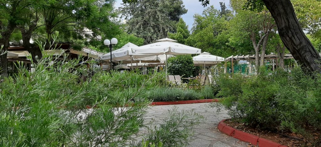 Απαλλαγή για τα αναλογούντα τέλη κατάληψης κοινοχρήστων χώρων επιχειρήσεων, λόγω covid-19, από το Δήμο Αμαρουσίου για το διάστημα 15.03.2020 έως 31.05.2020