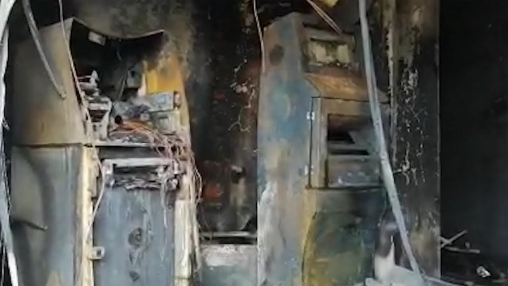 Έκρηξη σε atm τράπεζας στο κέντρο του Αμαρουσίου 3 Έκρηξη σε atm τράπεζας στο κέντρο του Αμαρουσίου