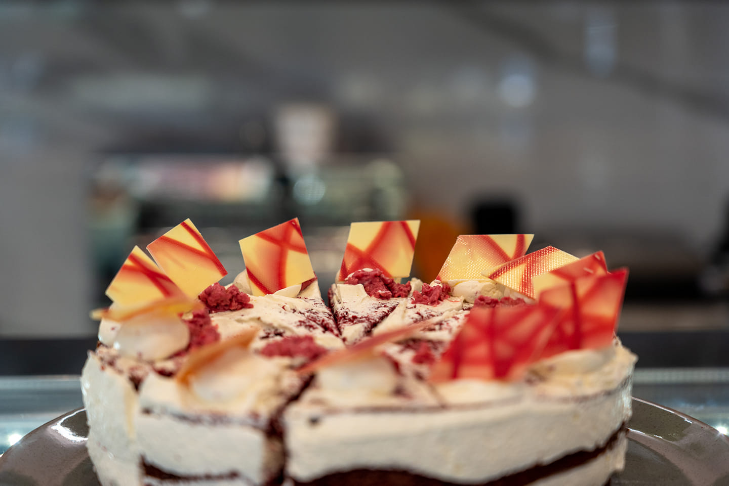 TRE STELLE : Ένα υπέροχο γλυκοπωλείο σάς περιμένει στα Βόρεια, βρίσκεται στο Μαρούσι και είναι το στέκι που θα λατρέψετε!!