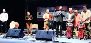 Φεστιβάλ Δήμου Αμαρουσίου: Και ήμασταν όλοι εκεί στην Ποντιακή βραδιά της Λ. Κηφισίας που με τα "ακούσματα" και μόνο μας μεταφέρθηκε όλη η παράδοση !