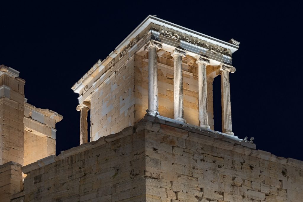 Ο νέος φωτισμός της Ακρόπολης θα παρουσιαστεί ζωντανά, σε live streaming