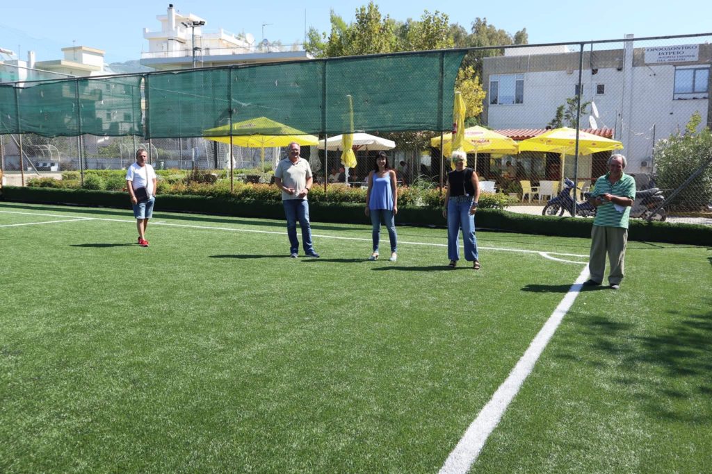 Νέος χλοοτάπητας και νέα καθίσματα στο Δημοτικό Γήπεδο ποδοσφαίρου στα Μελίσσια 9 Νέος χλοοτάπητας και νέα καθίσματα στο Δημοτικό Γήπεδο ποδοσφαίρου στα Μελίσσια