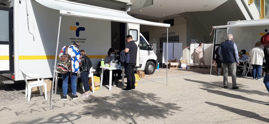 Μόλις 4 τα θετικά κρούσματα στο Μαρούσι σε μία μέτρηση 704 δειγματοληπτικών τεστ - Δηλώσεις του Δημάρχου Αμαρουσίου