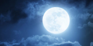 Ο χαμένος δίδυμος αδερφός της Σελήνης