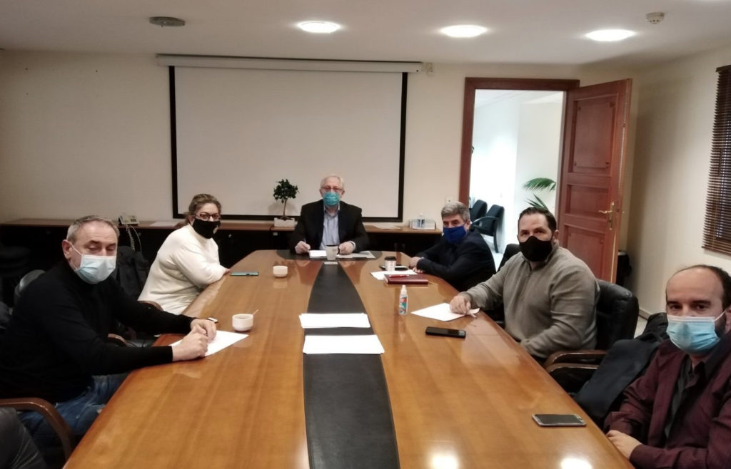 Συνάντηση του Δημάρχου Αμαρουσίου Θεόδωρου Αμπατζόγλου με εκπροσώπους του κλάδου της εστίασης της πόλης 3 Συνάντηση του Δημάρχου Αμαρουσίου Θεόδωρου Αμπατζόγλου με εκπροσώπους του κλάδου της εστίασης της πόλης