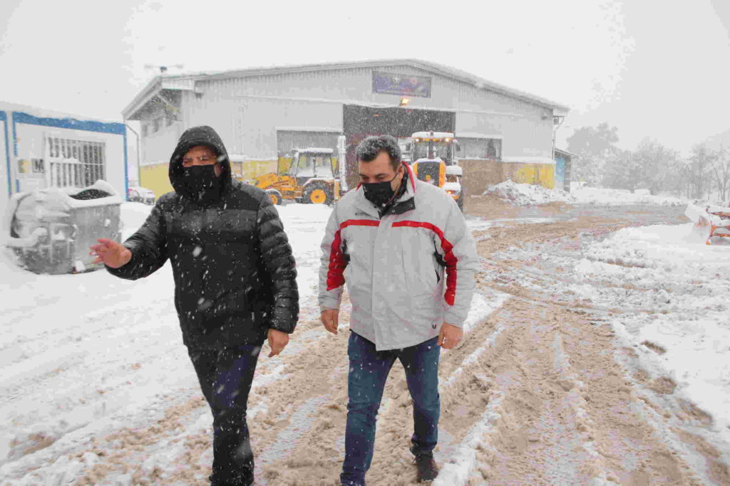 Σε πλήρη κινητοποίηση ο μηχανισμός Πολιτικής Προστασίας της Περιφέρειας Αττικής για την αντιμετώπιση της κακοκαιρίας 3 Σε πλήρη κινητοποίηση ο μηχανισμός Πολιτικής Προστασίας της Περιφέρειας Αττικής για την αντιμετώπιση της κακοκαιρίας
