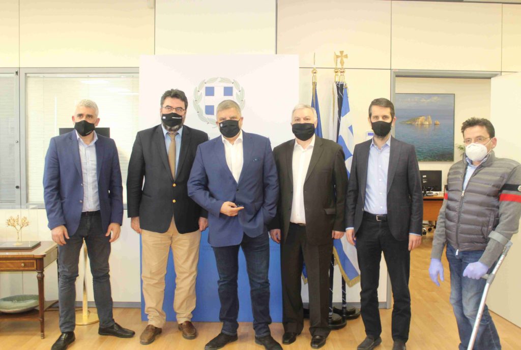 Συνάντηση με αντιπροσωπεία της Ένωσης Εστιατορίων και Συναφών και της Πανελλήνιας Ομοσπονδίας Εστιατορικών και Συναφών Επαγγελμάτων