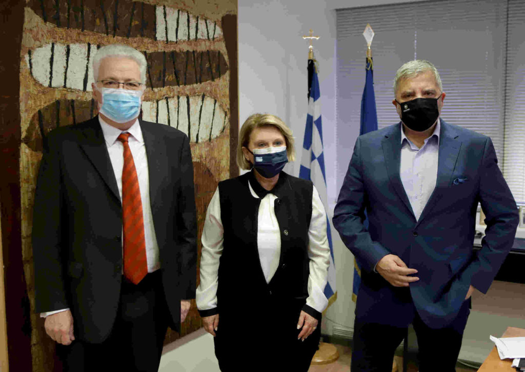 Συνάντηση με την Υφυπουργό Μετανάστευσης και Ασύλου Σ. Βούλτεψη 5 Συνάντηση με την Υφυπουργό Μετανάστευσης και Ασύλου Σ. Βούλτεψη