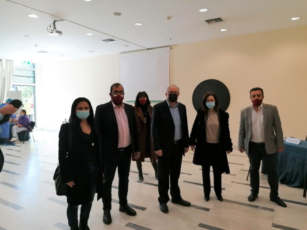 Δωρεάν τεστ ταχείας ανίχνευσης covid-19 πραγματοποιήθηκαν από τον Δήμο Αμαρουσίου σε συνεργασία με την Περιφέρεια Αττικής και τον ΙΣΑ