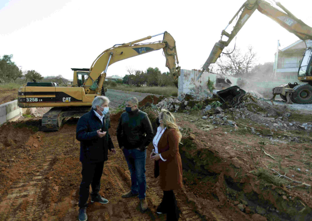 Επίσκεψη στα αντιπλημμυρικά έργα που πραγματοποιούνται στο ρέμα Ξερέα στην Αγία Μαρίνα Κορωπίου