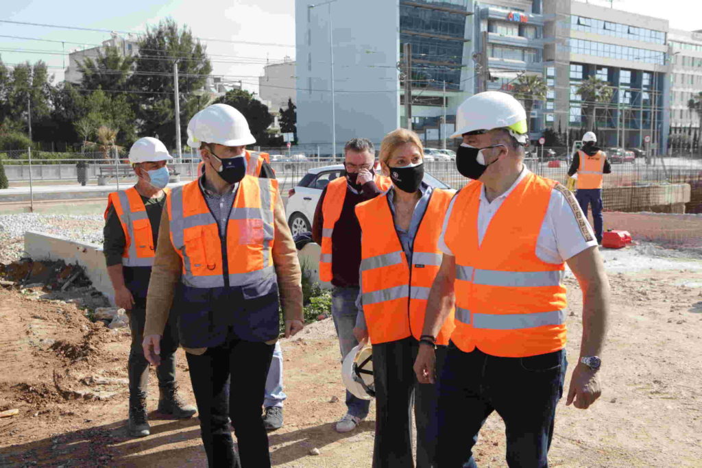 Επίσκεψη στα υπό εξέλιξη έργα που συμπεριλαμβάνονται στην Α΄ φάση ανάπλασης του Φαληρικού όρμου