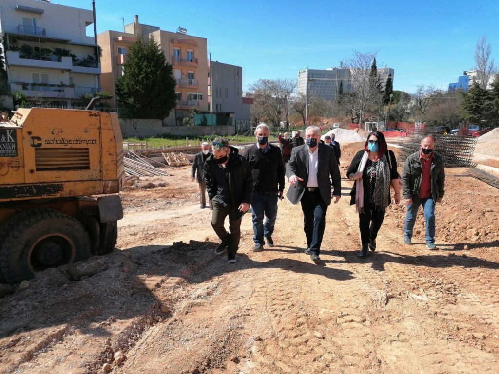Αυτοψίες του Δημάρχου Αμαρουσίου Θ. Αμπατζόγλου σε έργα στην πόλη που βρίσκονται στην τελική φάση παράδοσης