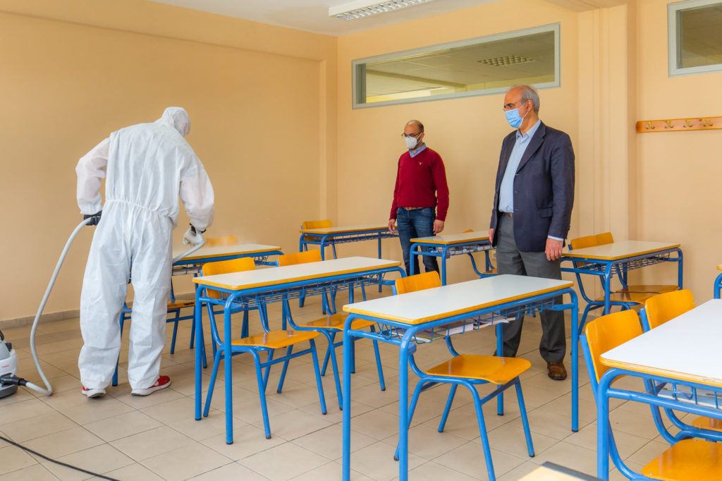ΑΠΟΛΥΜΑΝΣΕΙΣ ΣΕ ΛΥΚΕΙΑ ΤΟΥ ΔΗΜΟΥ ΜΑΣ 9 ΑΠΟΛΥΜΑΝΣΕΙΣ ΣΕ ΛΥΚΕΙΑ ΤΟΥ ΔΗΜΟΥ ΜΑΣ