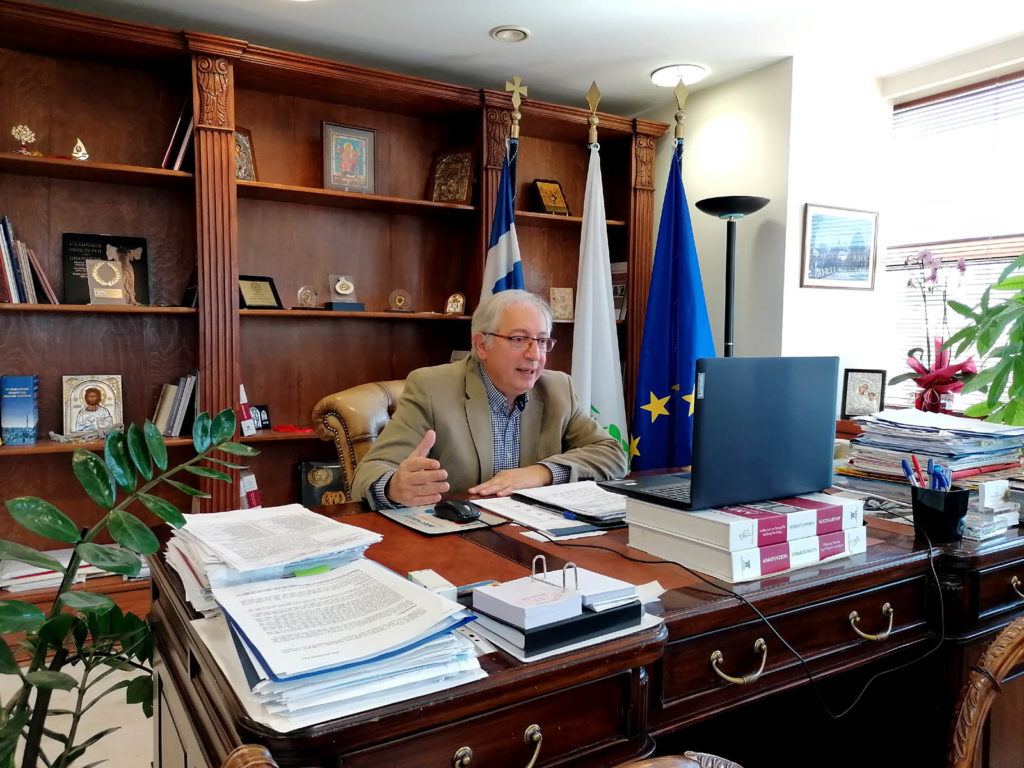 Συνεδρίαση του Τοπικού Συντονιστικού Οργάνου Πολιτικής Προστασίας υπό τον Δήμαρχο Αμαρουσίου Θ. Αμπατζόγλου ενόψει της αντιπυρικής περιόδου