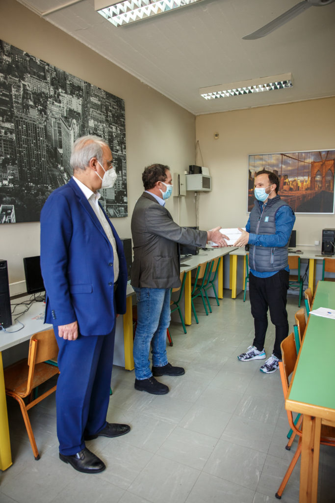 TABLETS ΣΤΑ ΔΗΜΟΤΙΚΑ ΣΧΟΛΕΙΑ ΚΑΙ ΤΑ ΝΗΠΙΑΓΩΓΕΙΑ ΤΟΥ ΔΗΜΟΥ ΜΑΣ 3 TABLETS ΣΤΑ ΔΗΜΟΤΙΚΑ ΣΧΟΛΕΙΑ ΚΑΙ ΤΑ ΝΗΠΙΑΓΩΓΕΙΑ ΤΟΥ ΔΗΜΟΥ ΜΑΣ