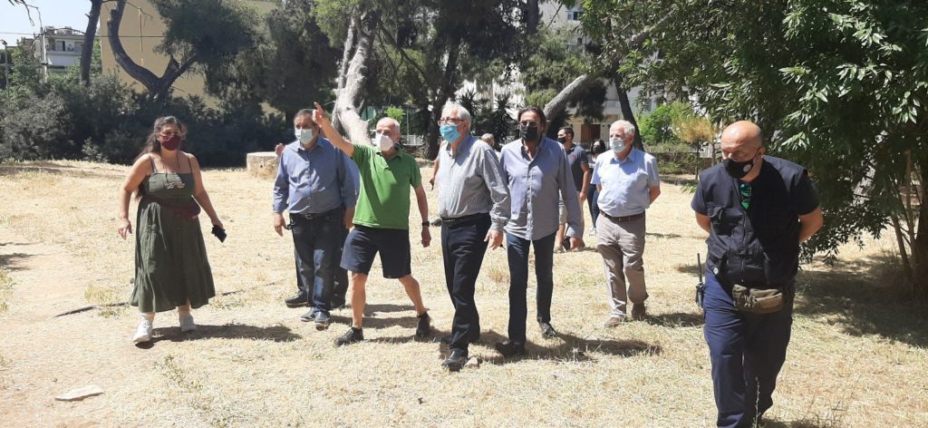 Αυτοψία του Δημάρχου Αμαρουσίου Θ. Αμπατζόγλου σε έργα στην περιοχή του Παραδείσου – Συνάντηση και διαβούλευση με τους κατοίκους