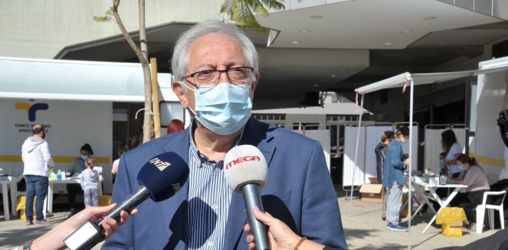 Ενημέρωση πολιτών για την πρόσβαση στη διαδικασία των δωρεάν rapid test στο Μαρούσι