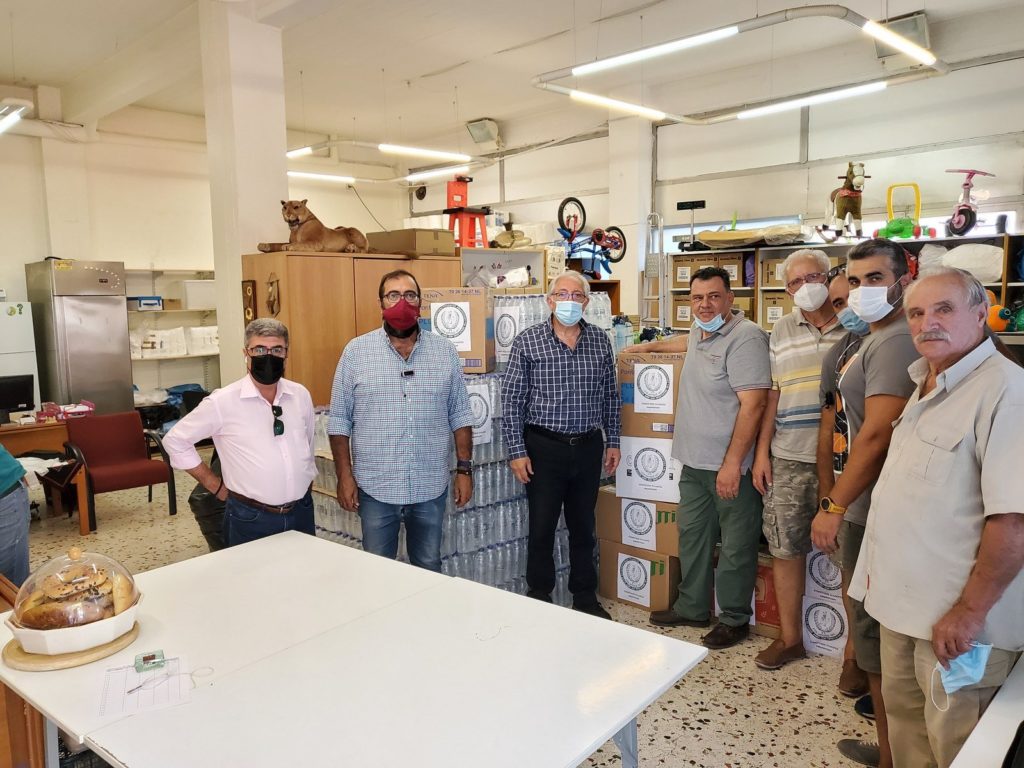 Δυναμική η ανταπόκριση των Μαρουσιωτών στο κάλεσμα αλληλεγγύης για τους πυρόπληκτους κατοίκους της Βόρειας Εύβοιας 5 Δυναμική η ανταπόκριση των Μαρουσιωτών στο κάλεσμα αλληλεγγύης για τους πυρόπληκτους κατοίκους της Βόρειας Εύβοιας