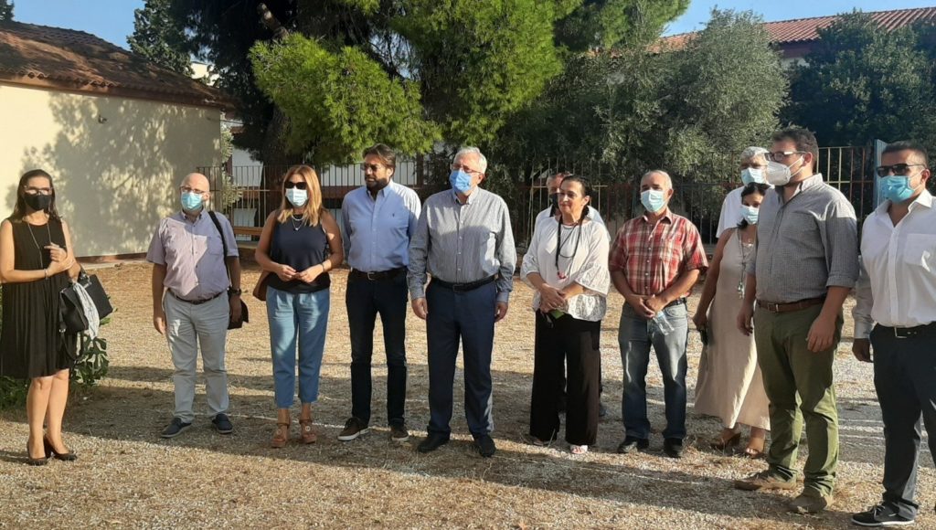 Επίσκεψη του Δημάρχου Αμαρουσίου Θ. Αμπατζόγλου στο Σικιαρίδειο Ίδρυμα – Ενημέρωση για τις κτιριακές εγκαταστάσεις και τις αναβαθμισμένες αίθουσες φιλοξενίας των ΚΔΑΠ – ΜΕΑ
