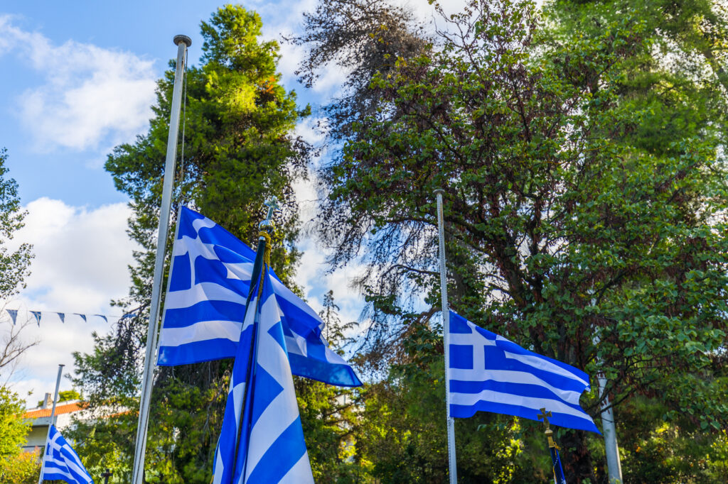 ΑΠΟΔΙΔΟΝΤΑΣ ΦΟΡΟ ΤΙΜΗΣ ΣΤΟΥΣ ΗΡΩΕΣ ΤΟΥ 1940