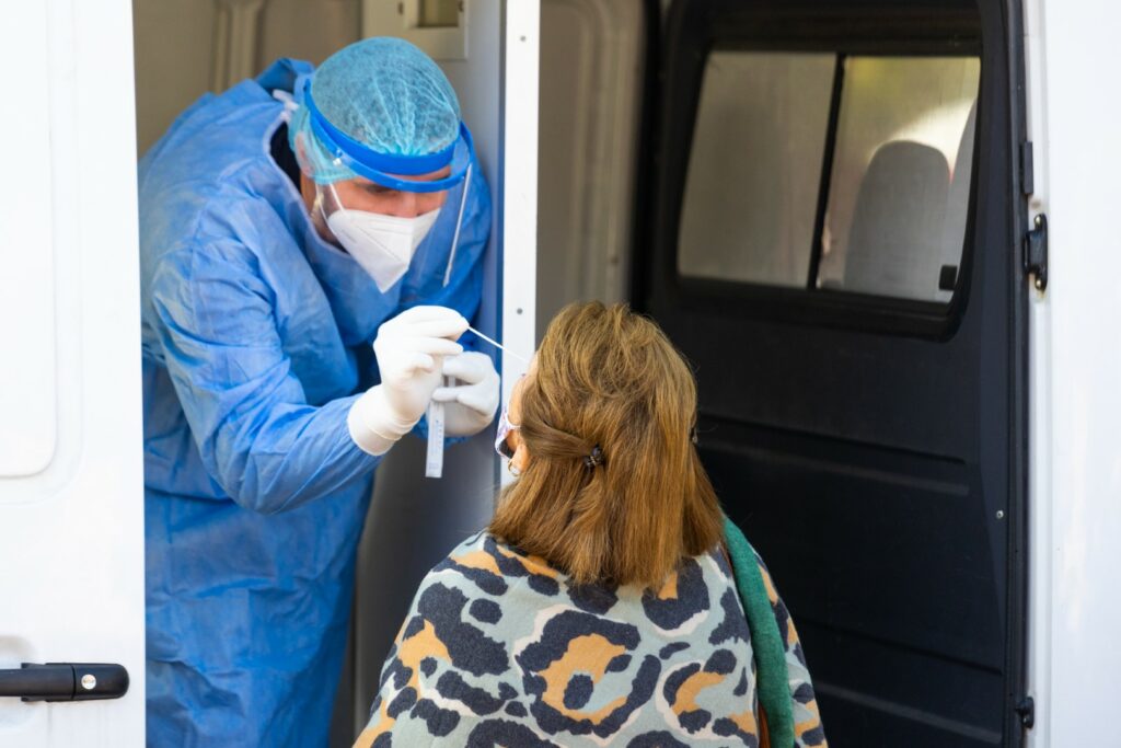 ΑΠΟ ΔΕΥΤΕΡΑ ΕΩΣ ΠΑΡΑΣΚΕΥΗ ΔΩΡΕΑΝ RAPID TEST ΣΤΟ Α ΚΑΠΗ ΚΗΦΙΣΙΑΣ 5 ΑΠΟ ΔΕΥΤΕΡΑ ΕΩΣ ΠΑΡΑΣΚΕΥΗ ΔΩΡΕΑΝ RAPID TEST ΣΤΟ Α ΚΑΠΗ ΚΗΦΙΣΙΑΣ