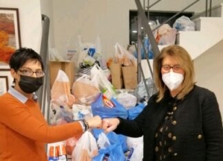 Τρόφιμα που συνελέγησαν στις εκδηλώσεις του Καλλιτεχνικού Χειμώνα παραδόθηκαν στο Κοινωνικό Παντοπωλείο