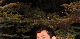 Άναψε το Χριστουγεννιάτικο Δέντρο και στην Πεύκη