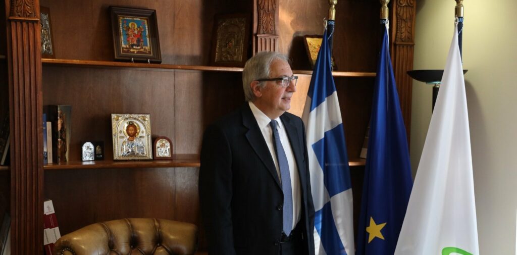 Άρθρο του Δημάρχου Αμαρουσίου Θεόδωρου Αμπατζόγλου στην εφημερίδα “Χτύπος”: “Το Μαρούσι Αλλάζει”
