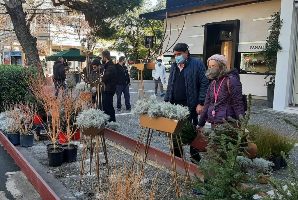 ΕΟΡΤΑΣΤΙΚΗ ΣΥΝΘΕΣΗ ΚΑΙ ΔΙΑΘΕΣΗ ΑΠΟ ΤΗΝ ΑΝΘΟΚΟΜΙΚΗ ΕΚΘΕΣΗ ΚΗΦΙΣΙΑΣ 5 ΕΟΡΤΑΣΤΙΚΗ ΣΥΝΘΕΣΗ ΚΑΙ ΔΙΑΘΕΣΗ ΑΠΟ ΤΗΝ ΑΝΘΟΚΟΜΙΚΗ ΕΚΘΕΣΗ ΚΗΦΙΣΙΑΣ
