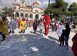 Αφιερωμένος στην ειρήνη ήταν ο φετινός εορτασμός της Καθαρής Δευτέρας στο Δήμο Πεντέλης
