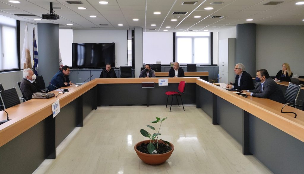 Νέα συνάντηση με την ηγεσία του ΥΠΟΜΕΔΙ ζητούν οι Δήμαρχοι Αμαρουσίου, Ηρακλείου Αττικής και Πεύκης Λυκόβρυσης για τη διάνοιξη της Κύμης – Συνεχίζουν σε κοινή γραμμή διεκδικώντας βελτιώσεις στο έργο