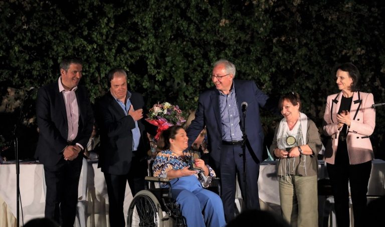 Παρουσία του Δημάρχου Αμαρουσίου Θ. Αμπατζόγλου η ξεχωριστή εκδήλωση με τίτλο «Παιδιά με Αναπηρία, Μητέρες με Δύναμη»