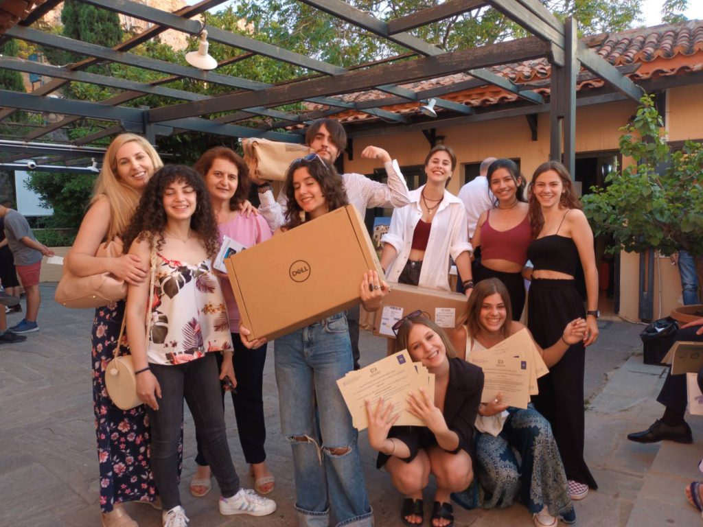 ΕΙΔΙΚΟΣ ΕΠΑΙΝΟΣ ΓΙΑ ΤΟ ΑΝΑΞΑΓΟΡΕΙΟ ΓΕΝΙΚΟ ΛΥΚΕΙΟ ΝΕΑΣ ΕΡΥΘΡΑΙΑΣ 3 ΕΙΔΙΚΟΣ ΕΠΑΙΝΟΣ ΓΙΑ ΤΟ ΑΝΑΞΑΓΟΡΕΙΟ ΓΕΝΙΚΟ ΛΥΚΕΙΟ ΝΕΑΣ ΕΡΥΘΡΑΙΑΣ