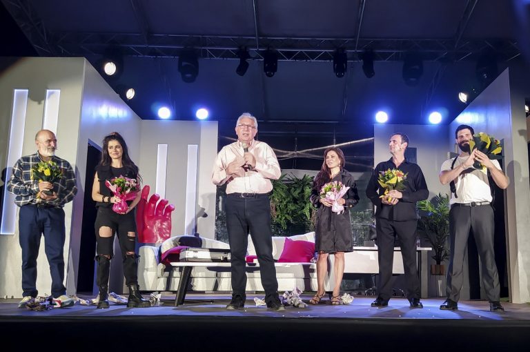 Φεστιβάλ Δήμου Αμαρουσίου 2022: Ενθουσίασε το κοινό η ανατρεπτική κωμωδία του Jordi Galceran «Η Μεγάλη Πλεκτάνη»