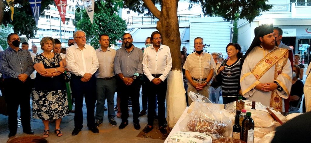 Παρουσία του Δημάρχου Αμαρουσίου Θ. Αμπατζόγλου ο εορτασμός της Μεταμόρφωσης του Σωτήρος στο ομώνυμο παρεκκλήσι της πλατείας Αγίας Λαύρας 4 Παρουσία του Δημάρχου Αμαρουσίου Θ. Αμπατζόγλου ο εορτασμός της Μεταμόρφωσης του Σωτήρος στο ομώνυμο παρεκκλήσι της πλατείας Αγίας Λαύρας