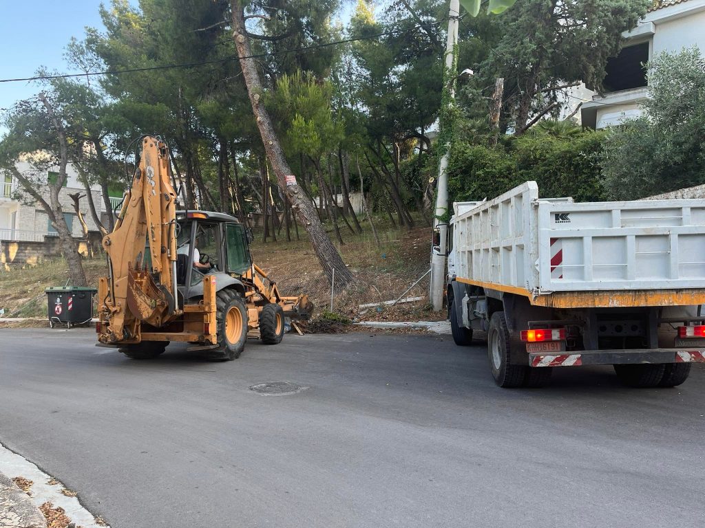 ΣΥΝΕΡΓΑΖΟΜΑΣΤΕ ΓΙΑ ΝΑ ΔΙΑΤΗΡΗΣΟΥΜΕ ΤΟΝ ΔΗΜΟ ΚΑΘΑΡΟ ΚΑΙ ΑΣΦΑΛΗ 3 ΣΥΝΕΡΓΑΖΟΜΑΣΤΕ ΓΙΑ ΝΑ ΔΙΑΤΗΡΗΣΟΥΜΕ ΤΟΝ ΔΗΜΟ ΚΑΘΑΡΟ ΚΑΙ ΑΣΦΑΛΗ