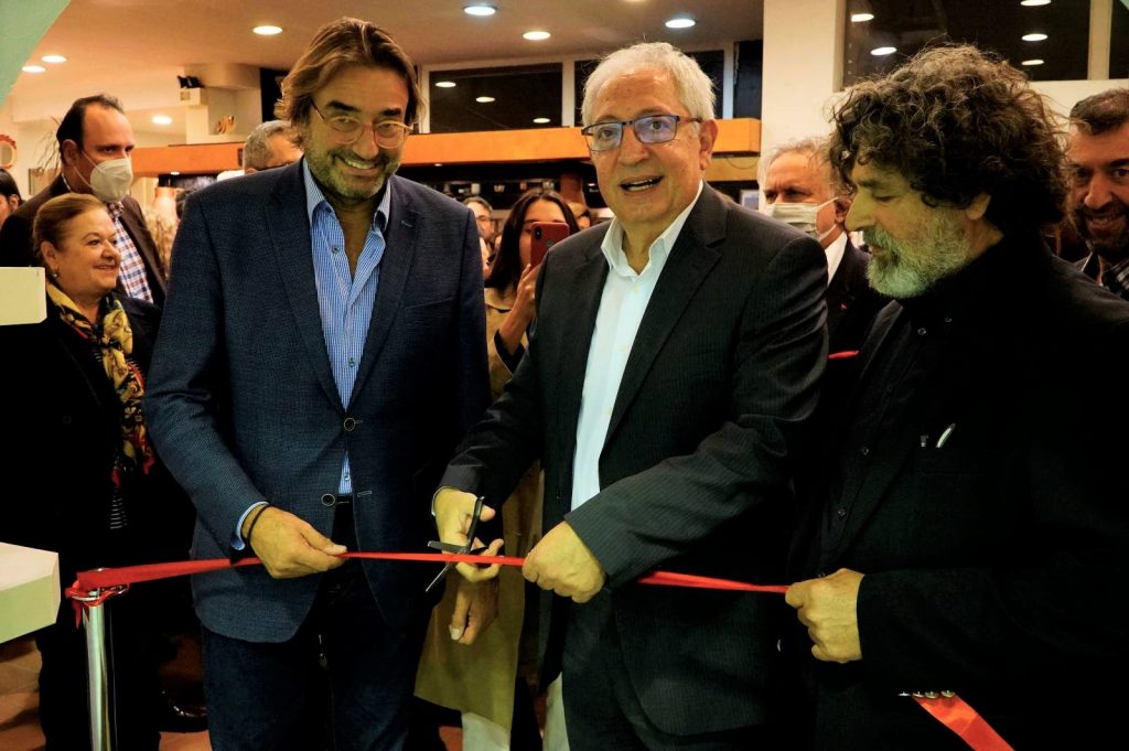 Ο Δήμαρχος Αμαρουσίου Θεόδωρος Αμπατζόγλου εγκαινίασε την 60η Πανελλήνια Έκθεση Κεραμεικής – αφιερωμένη στη Μικρασιατική Καταστροφή
