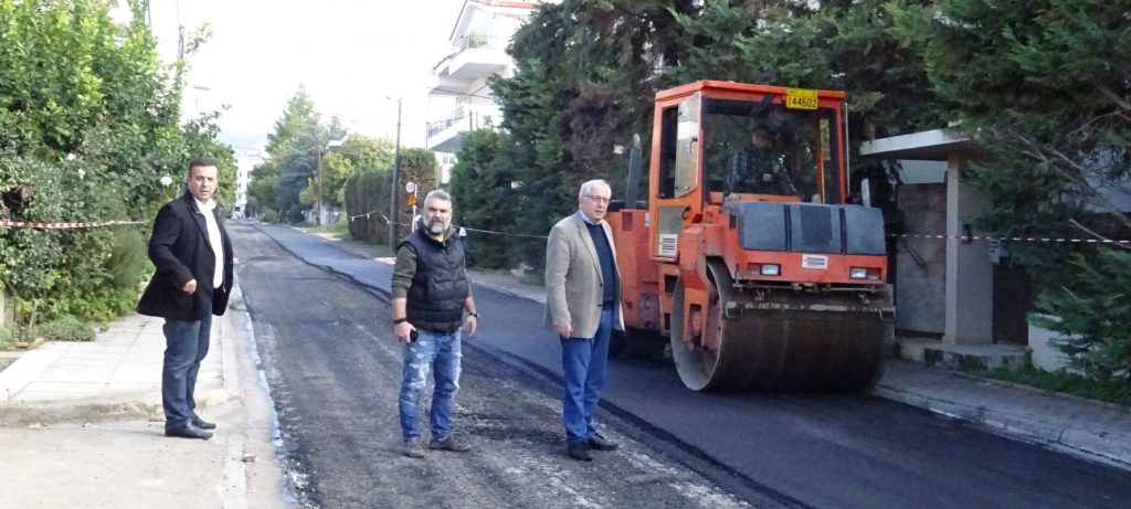 Αυτοψία του Δημάρχου Αμαρουσίου Θεόδωρου Αμπατζόγλου στα έργα ανακατασκευής – συντήρησης οδών στην πόλη 4 Αυτοψία του Δημάρχου Αμαρουσίου Θεόδωρου Αμπατζόγλου στα έργα ανακατασκευής – συντήρησης οδών στην πόλη