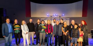 ΜΑΣ …ΕΞΗΓΗΣΕ Ο ΜΠΑΜΠΗΣ ΜΕ ΤΟ ΜΠΟΥΖΟΥΚΙ ΤΟΥ