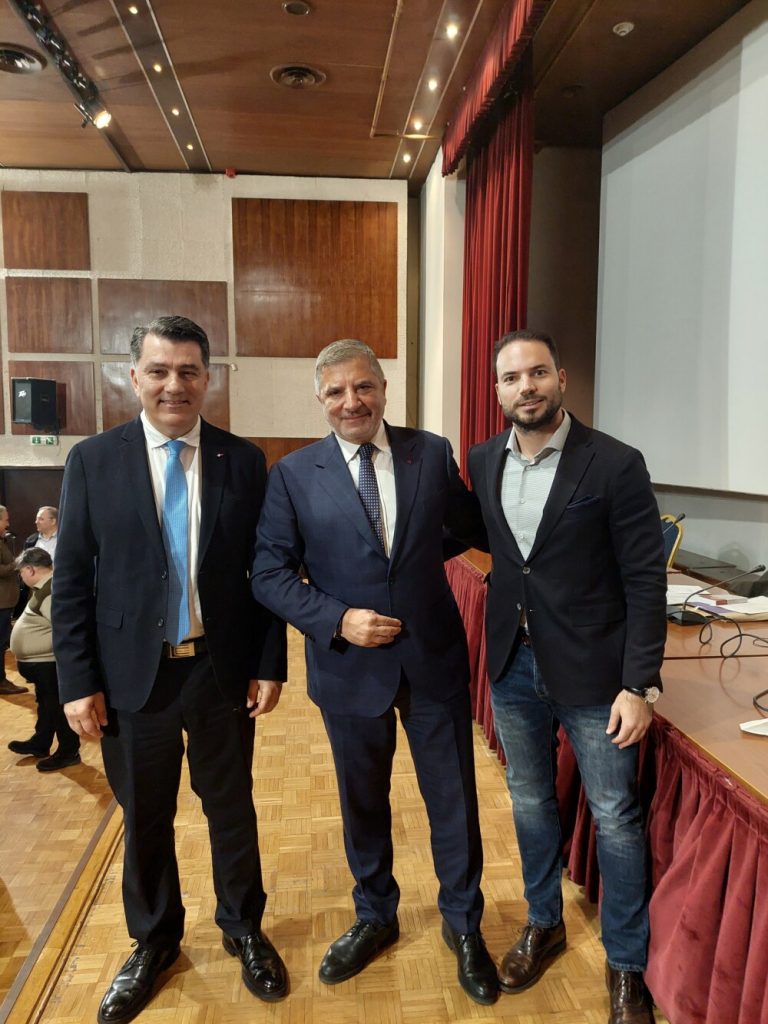 Νέος Πρόεδρος του Περιφερειακού Συμβουλίου Αττικής εξελέγη ο Γ. Δημόπουλος μετά από εισήγηση του Περιφερειάρχη Αττικής Γ. Πατούλη