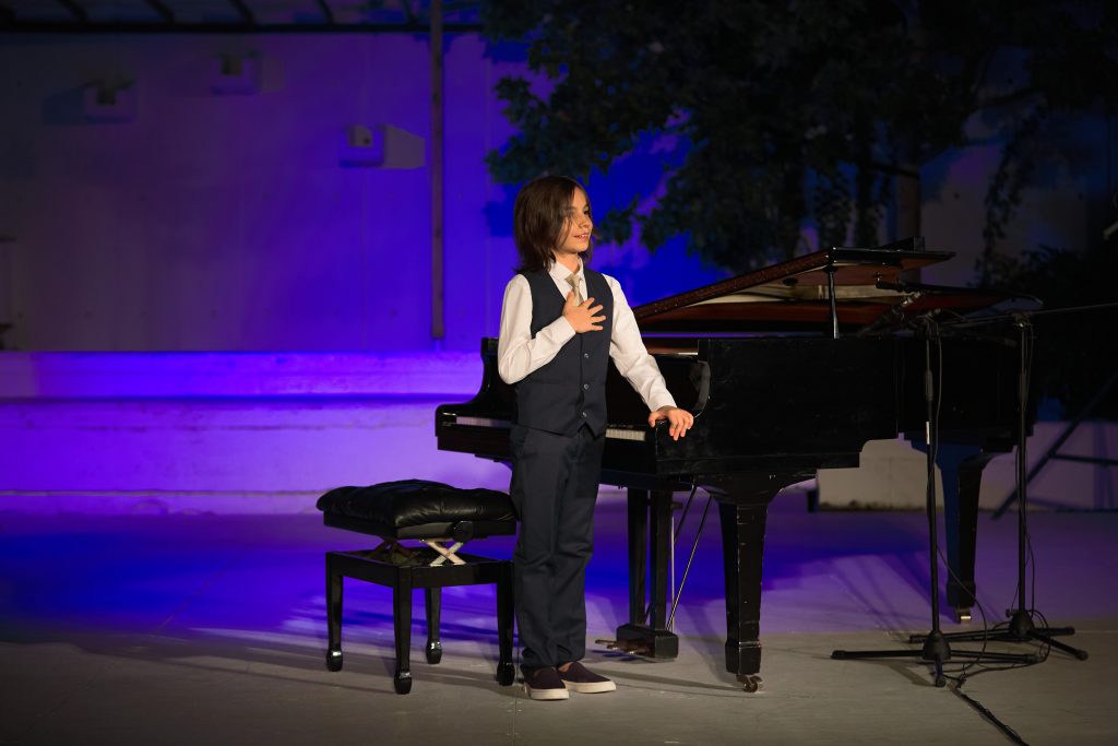 Ο ΈΛΛΗΝΑΣ ΜΙΚΡΟΣ MOZART ΣΤΗΝ ΚΗΦΙΣΙΑ 10 Ο ΈΛΛΗΝΑΣ ΜΙΚΡΟΣ MOZART ΣΤΗΝ ΚΗΦΙΣΙΑ