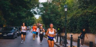 ΣΤΑ ΙΧΝΗ ΤΟΥ… «ΘΗΡΙΟΥ» Ο ΗΜΙΜΑΡΑΘΩΝΙΟΣ ΔΙΟΝΥΣΟΥ-ΚΗΦΙΣΙΑΣ