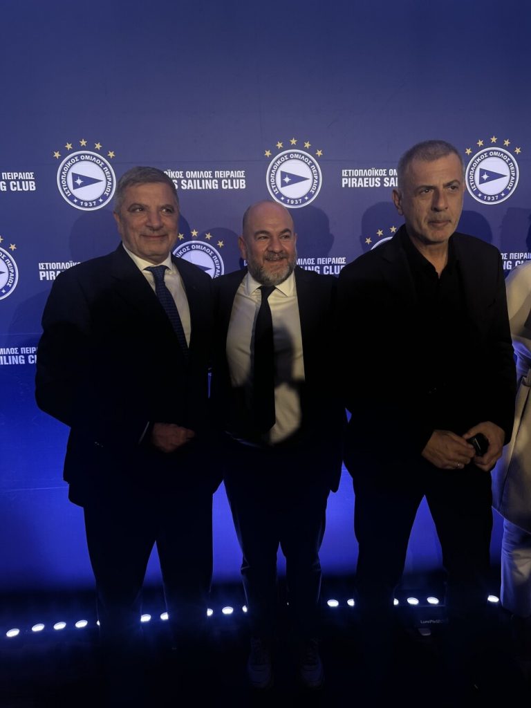 Στην τελετή βράβευσης των κορυφαίων αθλητών του Ιστιοπλοϊκού Ομίλου Πειραιώς (ΙΟΠ) ο Περιφερειάρχης Αττικής Γ. Πατούλης