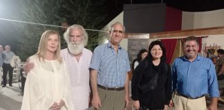 ΣΥΓΚΙΝΗΣΗ ΣΤΗ ΘΕΑΤΡΙΚΗ ΠΑΡΑΣΤΑΣΗ ΓΙΑ ΤΟΝ ΜΗΤΡΟΠΟΛΙΤΗ ΧΡΥΣΟΣΤΟΜΟ ΣΜΥΡΝΗΣ