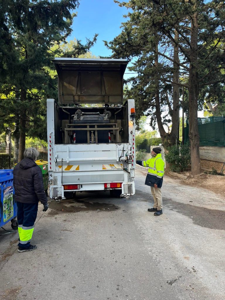 ΣΥΝΕΧΙΖΟΝΤΑΙ ΟΙ ΚΥΡΙΑΚΑΤΙΚΕΣ ΔΡΑΣΕΙΣ ΚΑΘΑΡΙΟΤΗΤΑΣ ΣΤΟΝ ΔΗΜΟ ΚΗΦΙΣΙΑΣ