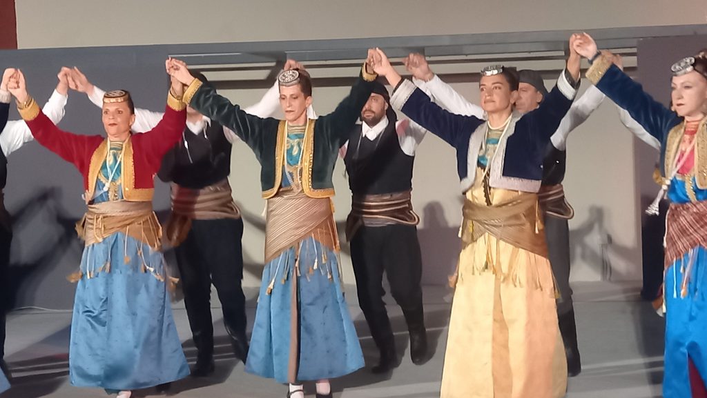 ΒΡΑΔΙΑ ΜΙΚΡΑΣΙΑΤΙΚΩΝ ΧΟΡΩΝ ΚΑΙ ΓΕΥΣΕΩΝ 9 ΒΡΑΔΙΑ ΜΙΚΡΑΣΙΑΤΙΚΩΝ ΧΟΡΩΝ ΚΑΙ ΓΕΥΣΕΩΝ