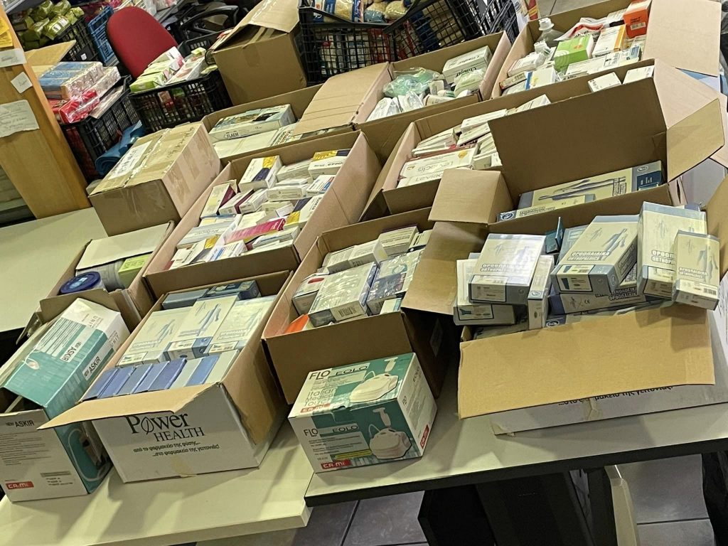 ΜΕ ΕΠΙΤΥΧΙΑ Η ΣΥΓΚΕΝΤΡΩΣΗ ΦΑΡΜΑΚΩΝ ΓΙΑ ΤΟ ΚΟΙΝΩΝΙΚΟ ΦΑΡΜΑΚΕΙΟ ΤΟΥ ΔΗΜΟΥ 3 ΜΕ ΕΠΙΤΥΧΙΑ Η ΣΥΓΚΕΝΤΡΩΣΗ ΦΑΡΜΑΚΩΝ ΓΙΑ ΤΟ ΚΟΙΝΩΝΙΚΟ ΦΑΡΜΑΚΕΙΟ ΤΟΥ ΔΗΜΟΥ