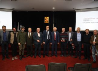 Παρουσία του Δημάρχου Αμαρουσίου Θ. Αμπατζόγλου, η παρουσίαση της νέας Ψηφιακής Πλατφόρμας για τη Διαχείριση Καταστροφών και Έκτακτων Αναγκών του εθελοντή Πολιτικής Προστασίας Σπ. Μοστράτου