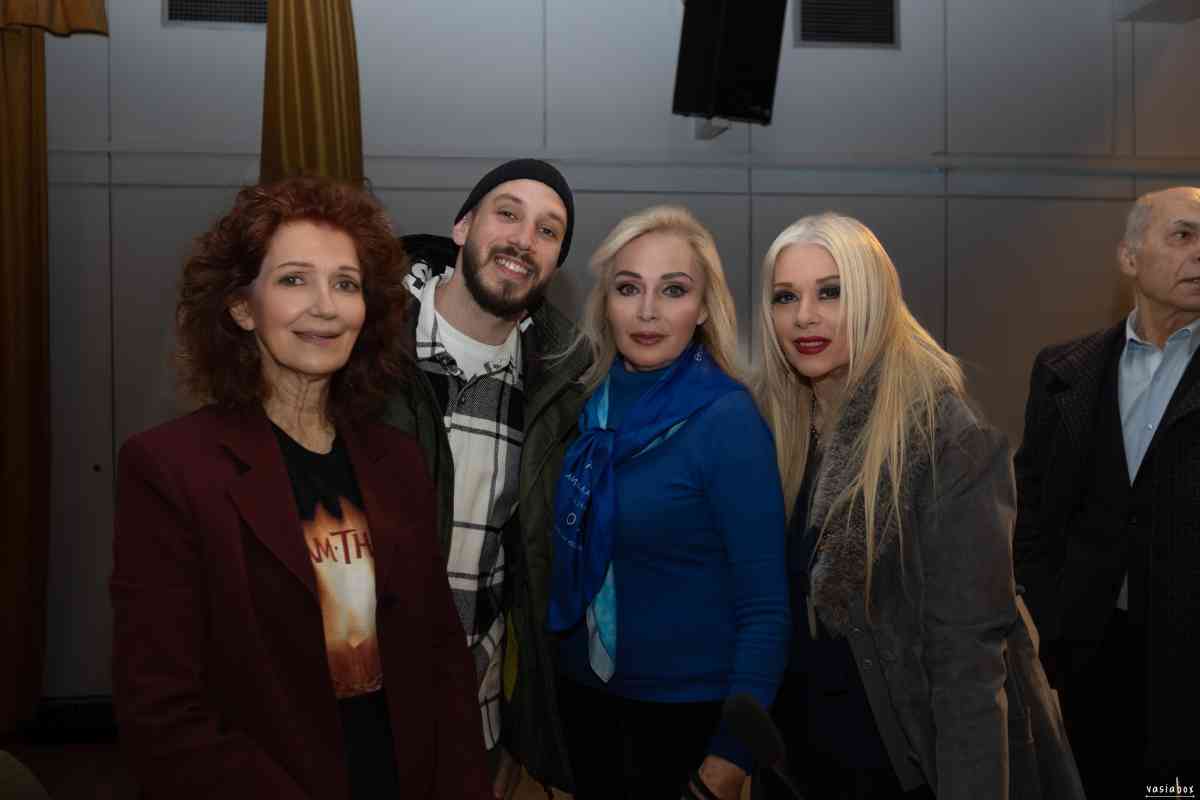 ΣΥΓΧΡΟΝΗ ΒΙΟΓΕΝΕΤΙΚΗ ΚΑΙ ΟΙ ΕΦΑΡΜΟΓΕΣ ΤΗΣ 7 ΣΥΓΧΡΟΝΗ ΒΙΟΓΕΝΕΤΙΚΗ ΚΑΙ ΟΙ ΕΦΑΡΜΟΓΕΣ ΤΗΣ